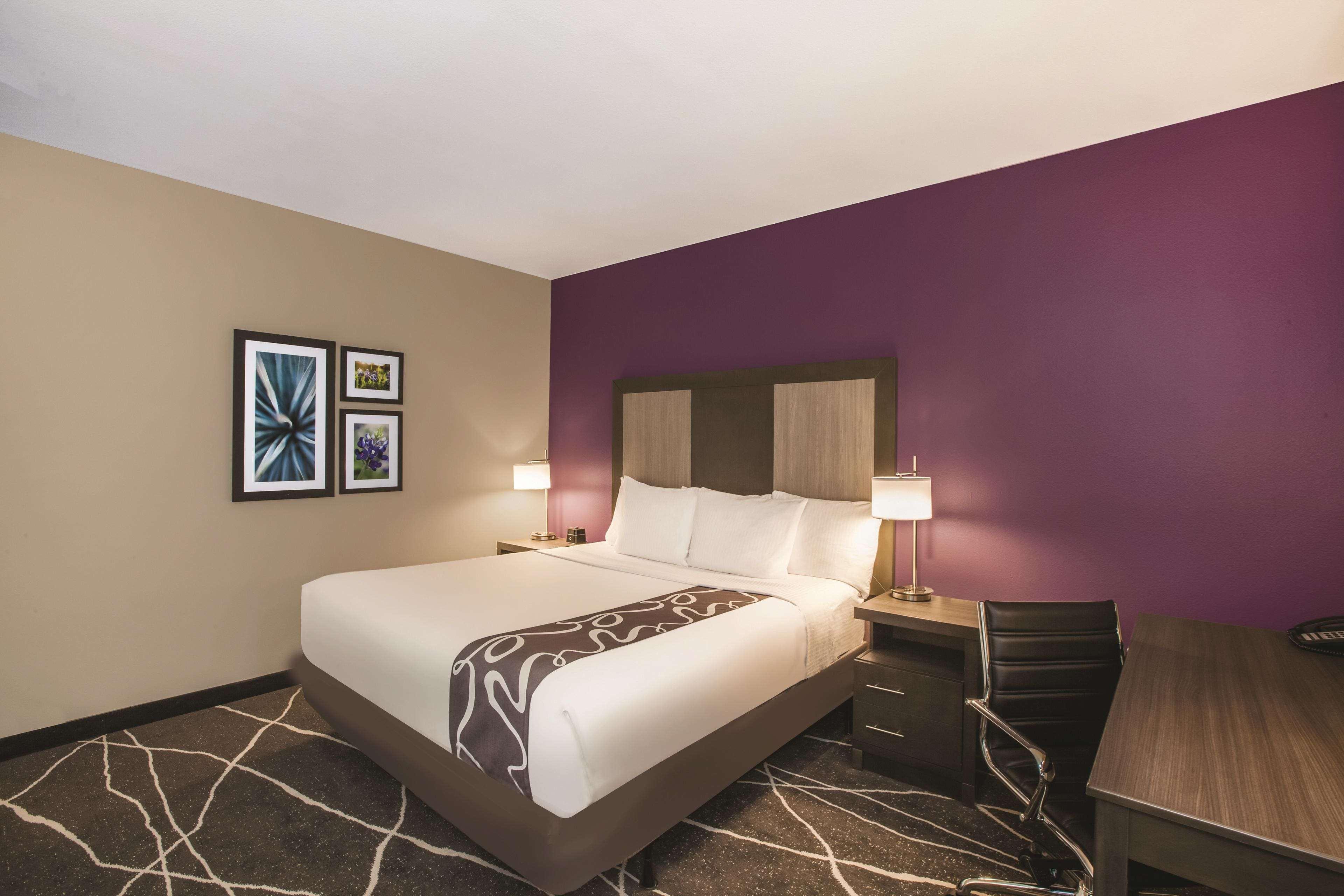 La Quinta By Wyndham Dallas Northeast-Arboretum Garland Exterior photo