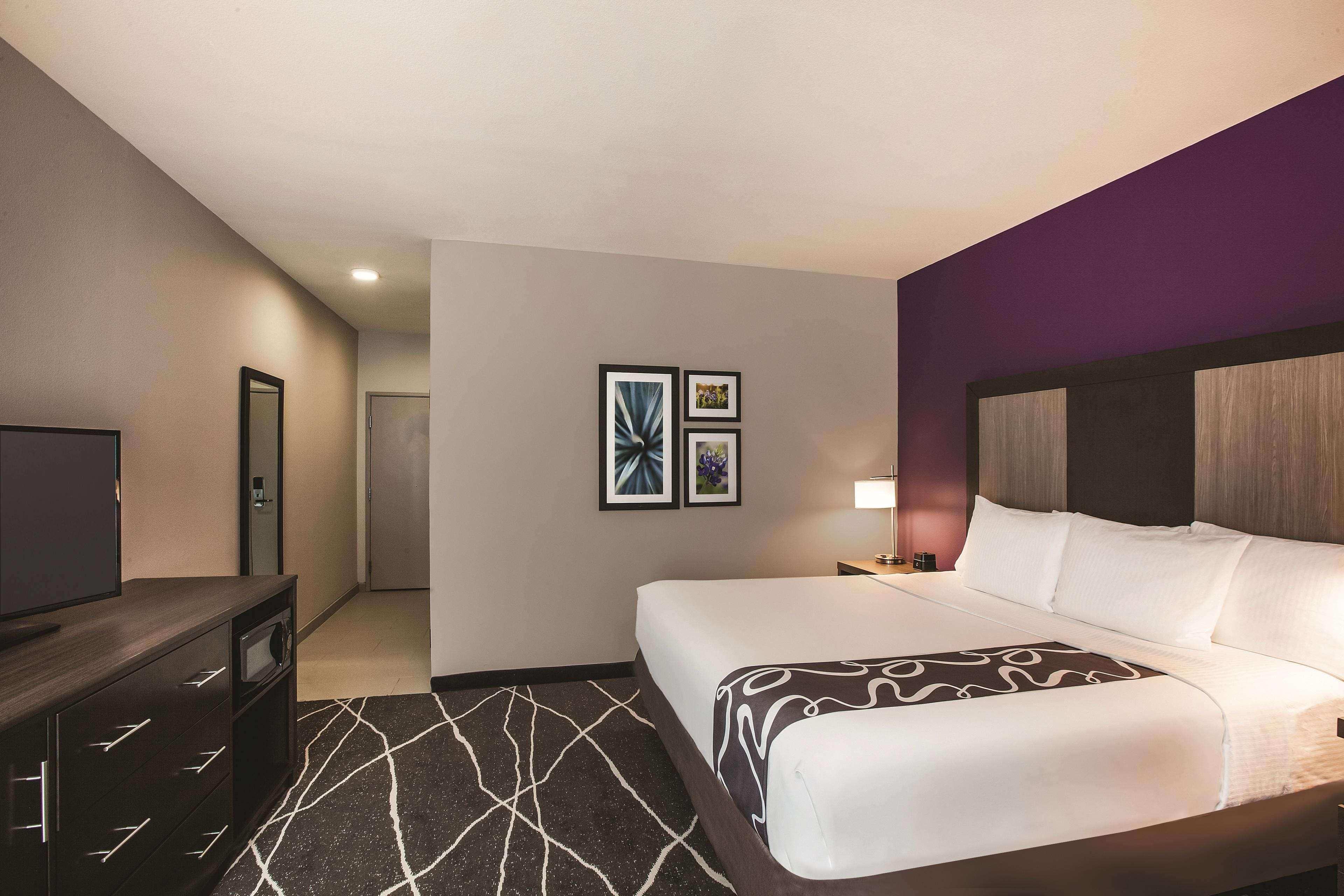 La Quinta By Wyndham Dallas Northeast-Arboretum Garland Exterior photo