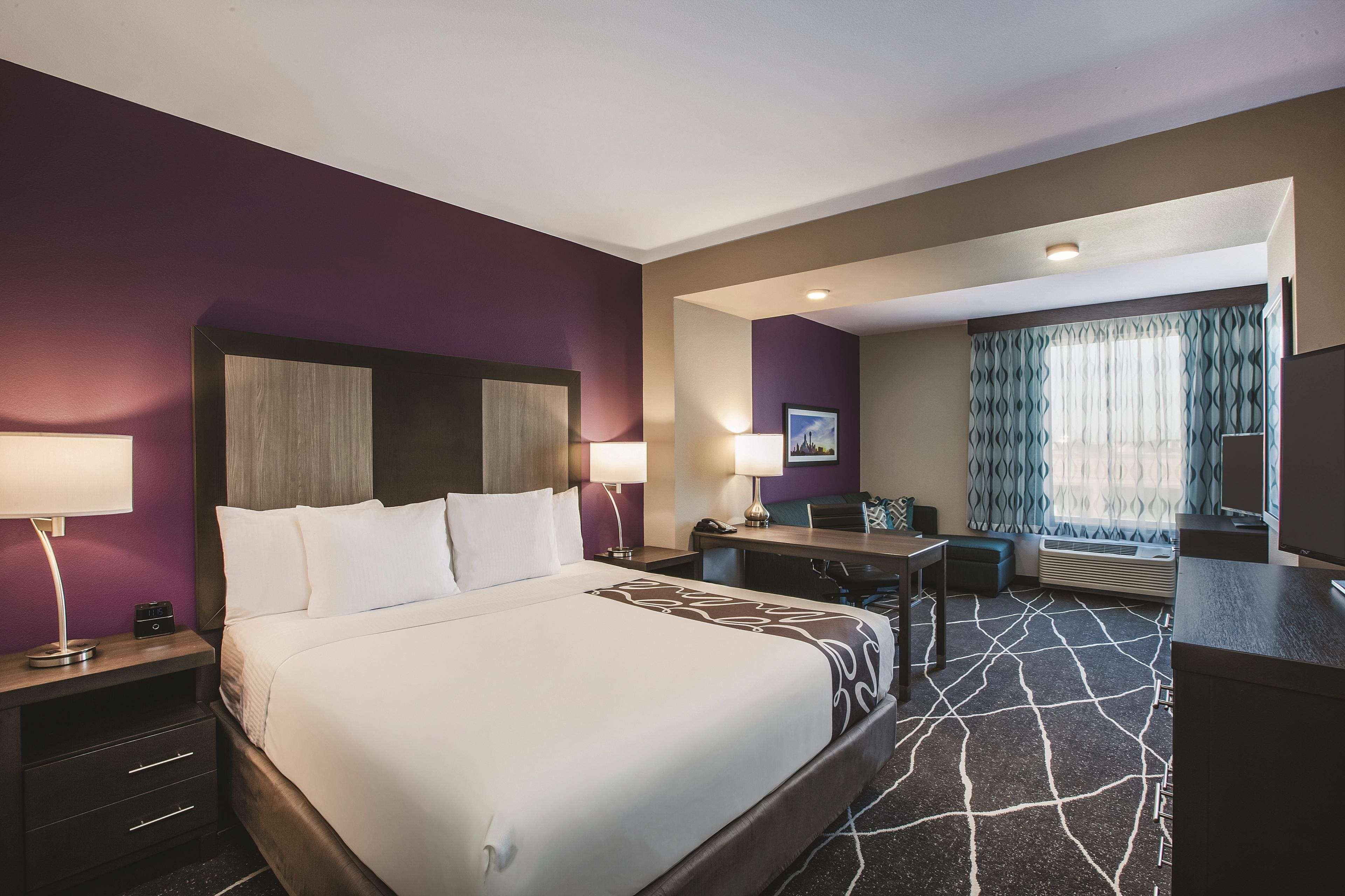 La Quinta By Wyndham Dallas Northeast-Arboretum Garland Exterior photo