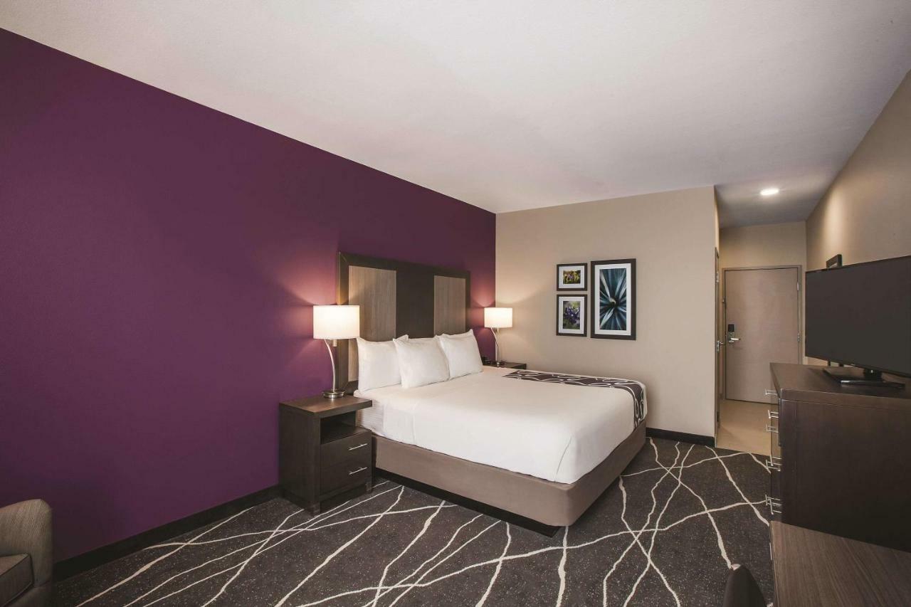 La Quinta By Wyndham Dallas Northeast-Arboretum Garland Exterior photo